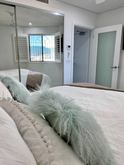 Bondi Beach Waves Beachfront Apartment Cité de Cité de Sydney Extérieur photo