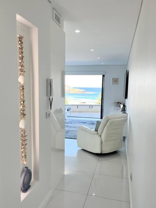 Bondi Beach Waves Beachfront Apartment Cité de Cité de Sydney Extérieur photo